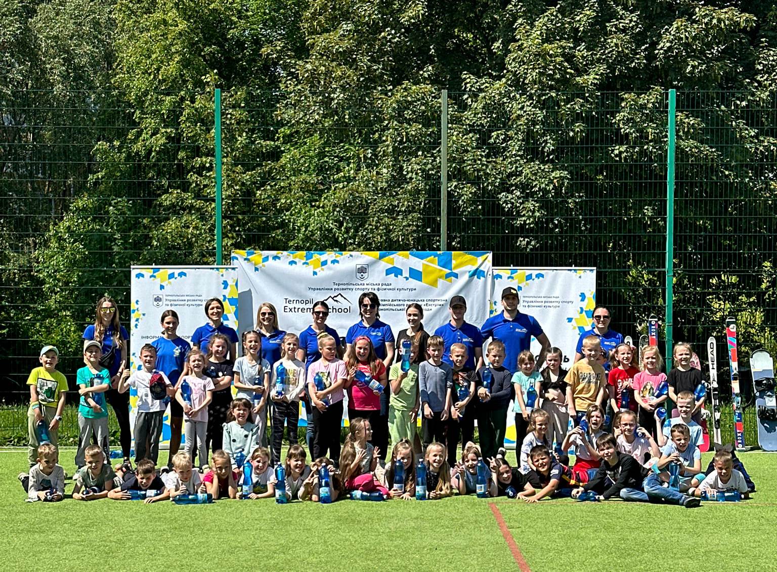 Учасники спортивного фестивалю «ВідкрийТЕ спорт»